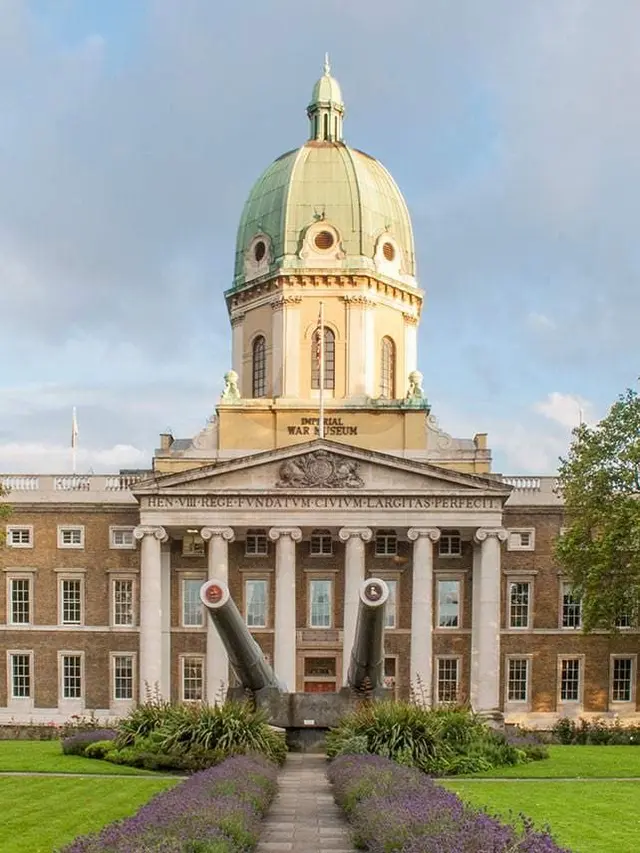 浴血大英帝国—帝国战争博物馆100周年 Britain at War Imperial War Museum at 100的海报