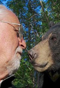 自然世界：被悬赏的熊 Natural World: A Bear with a Bounty